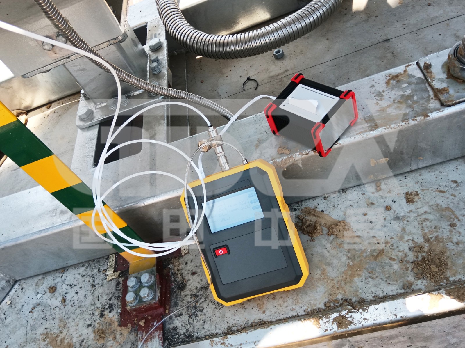 WL-VS手持式SF6微水測(cè)量?jī)x WL-VS手持式SF6微水測(cè)量?jī)x